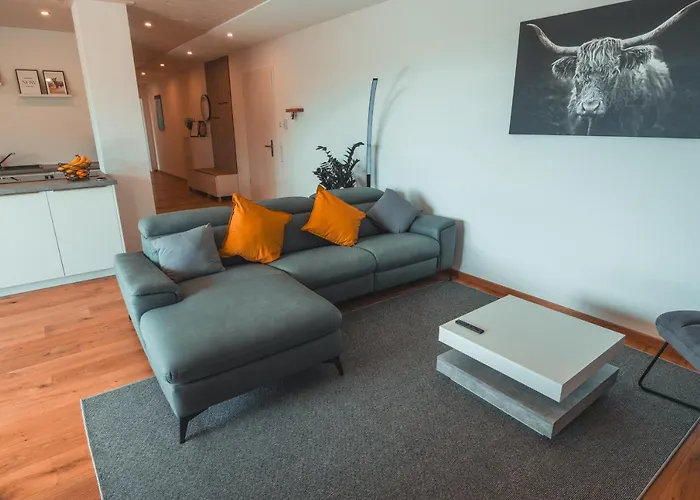 Ferienwohnung Steinablick Mit Grossem Balkon & Garage
