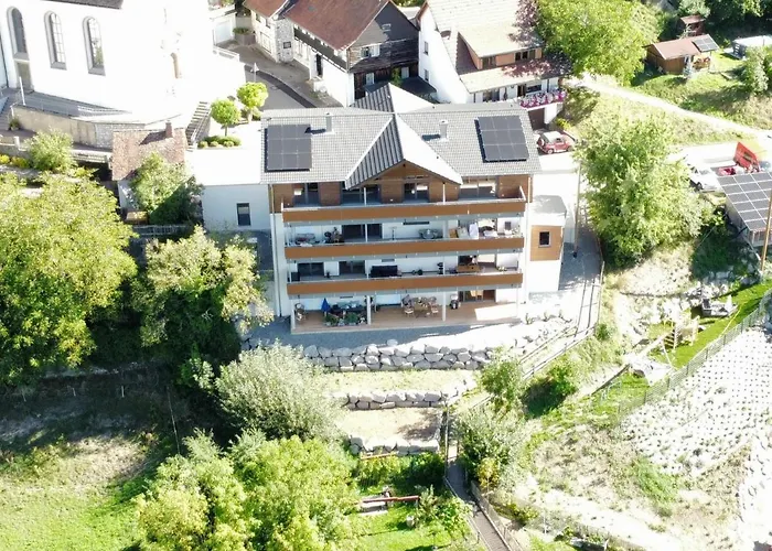 Ferienwohnung Steinablick Mit Grossem Balkon & Garage