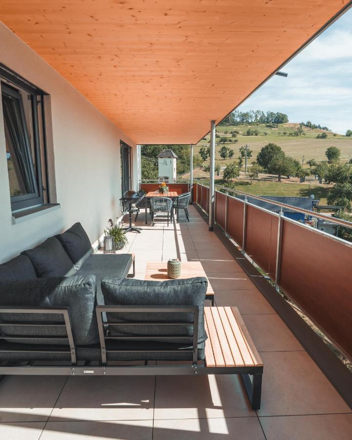 Steinablick Mit Grossem Balkon & Garage